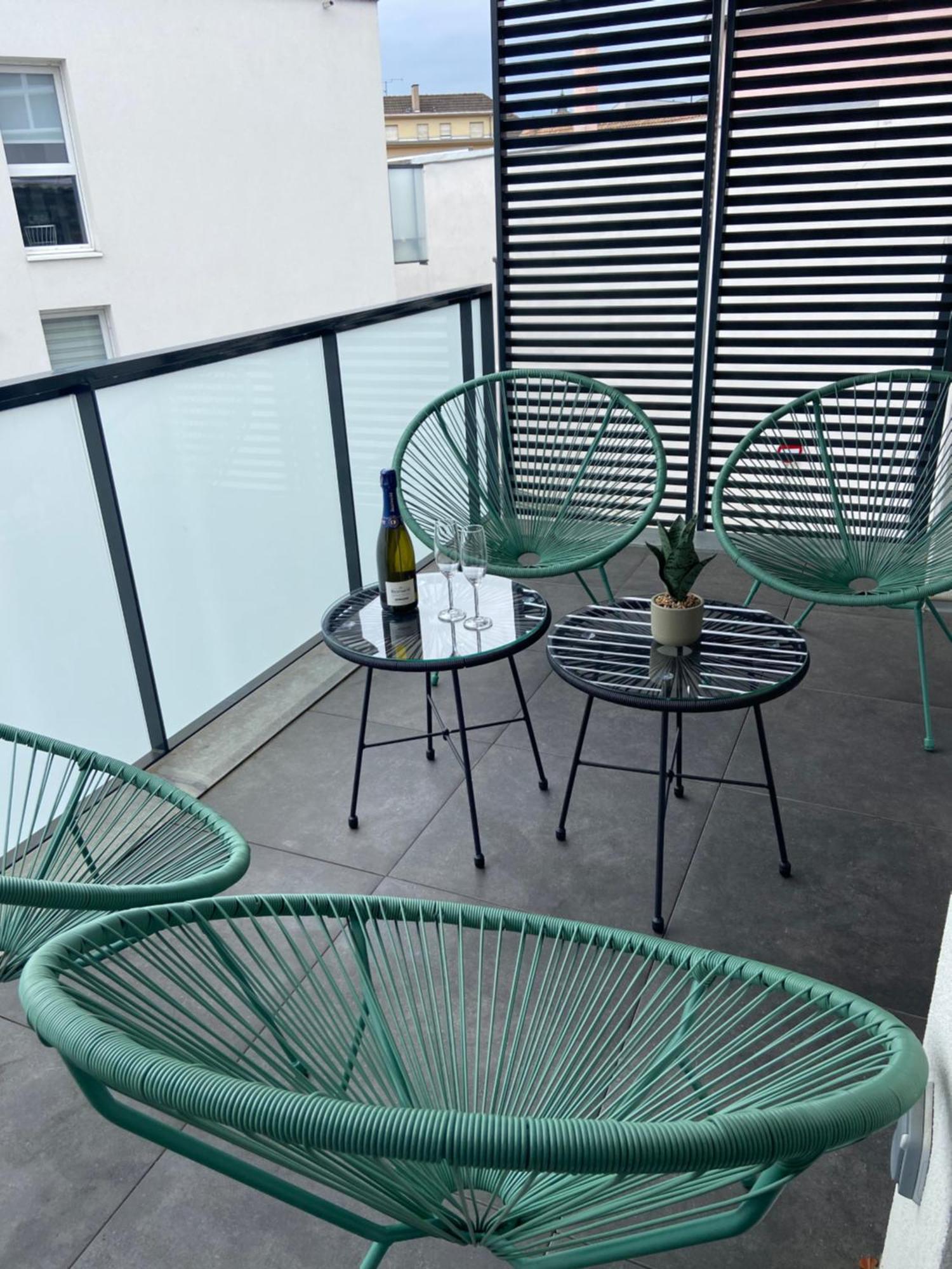 Le Riesling Colmar Centre Charmant Appartement Avec Terrasse Et Parking Gratuit Esterno foto